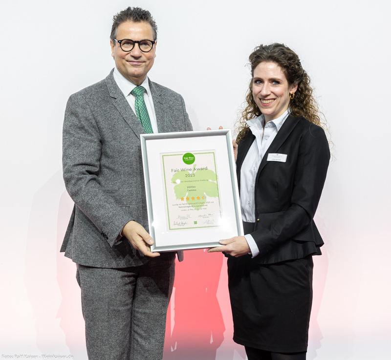 Preisverleihung des Fair Wine Award beim PreEvent der neunen Weinmesse EuroVino in Karlsruhe