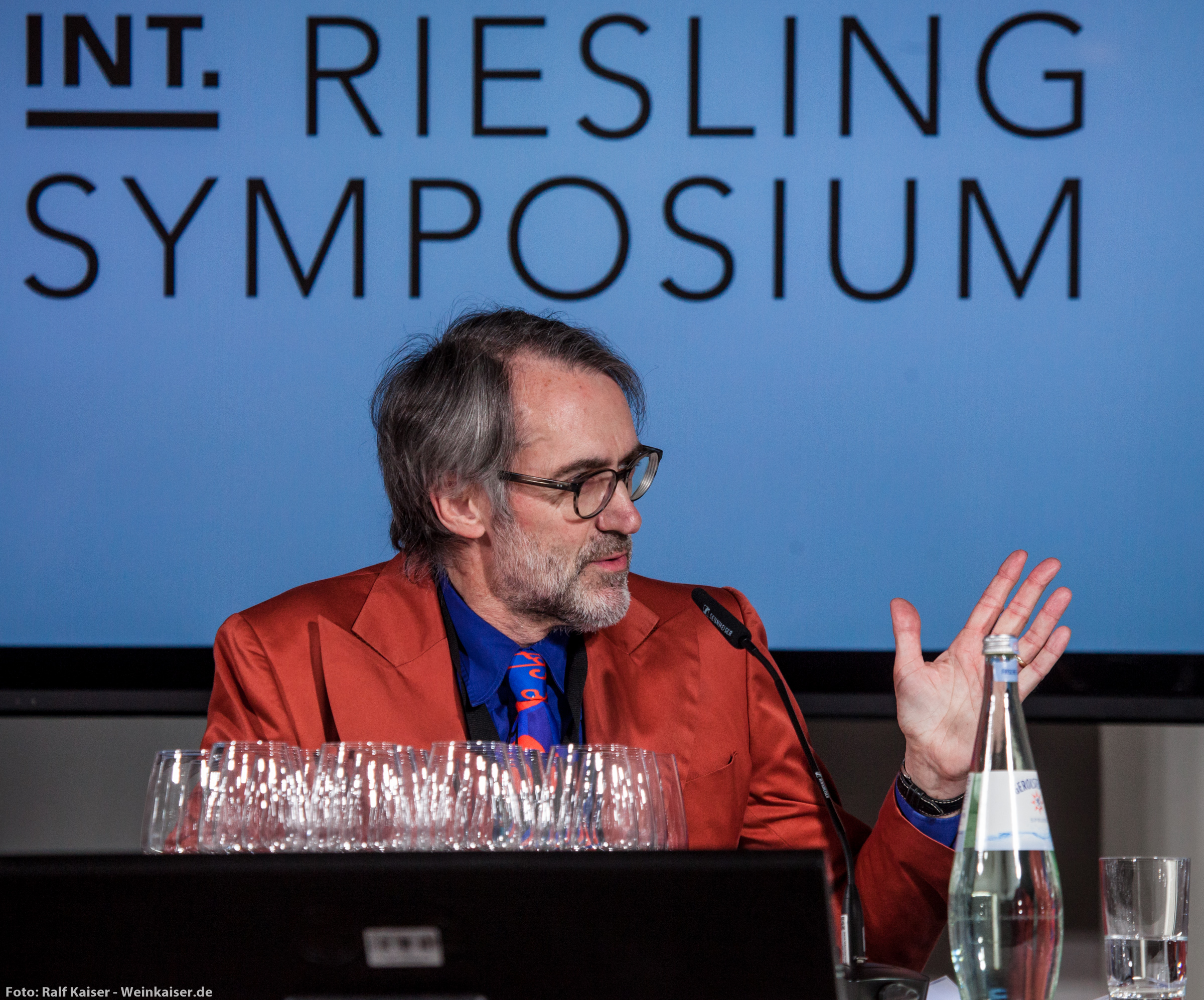 Stuart Pigott beim Internationalen Riesling Symposium 2022
