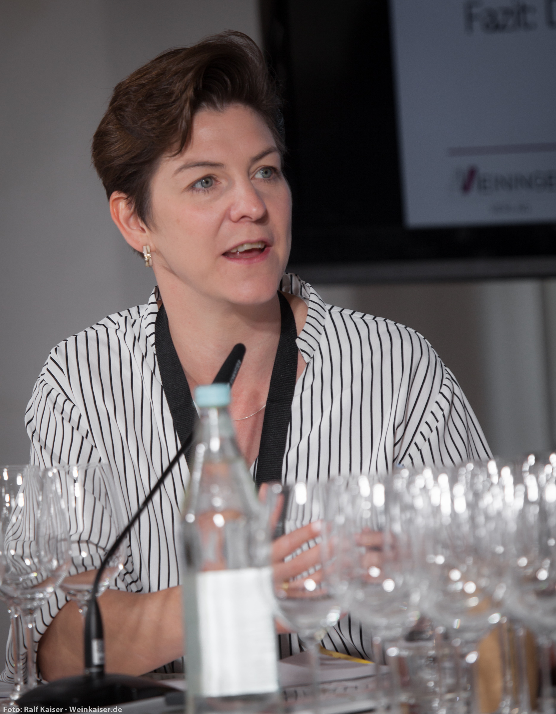 Alexandra Wran, Chefredakteurin Meiningers Weinwirtschaft, beim Internationalen Riesling Symposium 2022